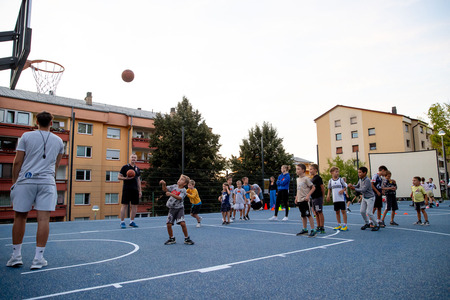igrišče na Rožni ulici - otvoritev (47)